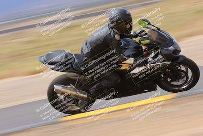 media/Sep-10-2022-SoCal Trackdays (Sat) [[a5bf35bb4a]]/Turn 9 Inside (1215pm)/